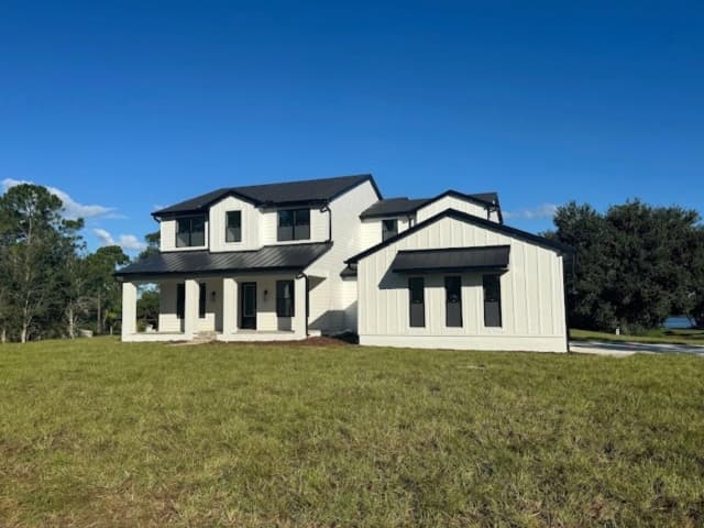 Custom Home Building Service Image